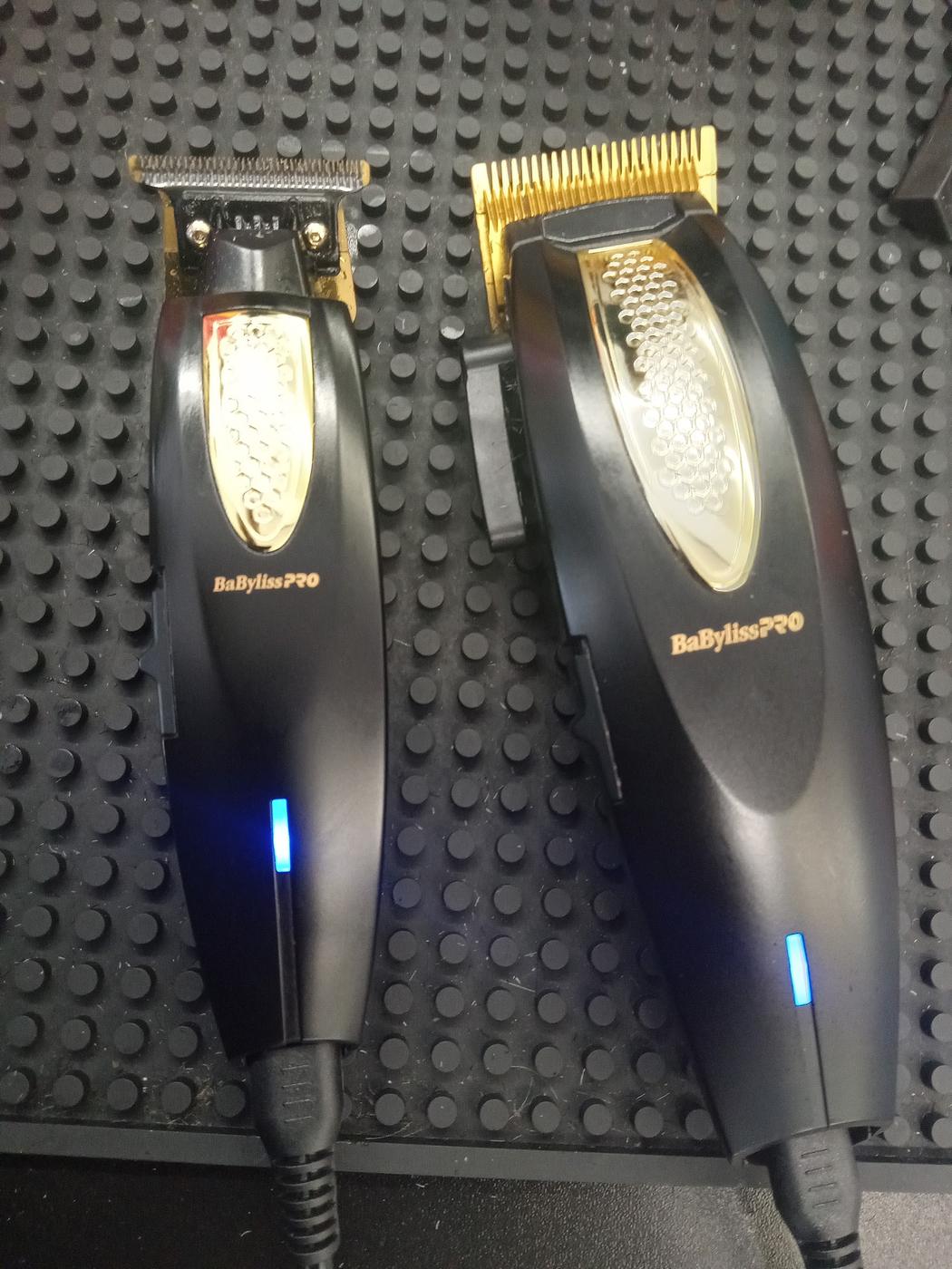 Two clippers resting on the station mat